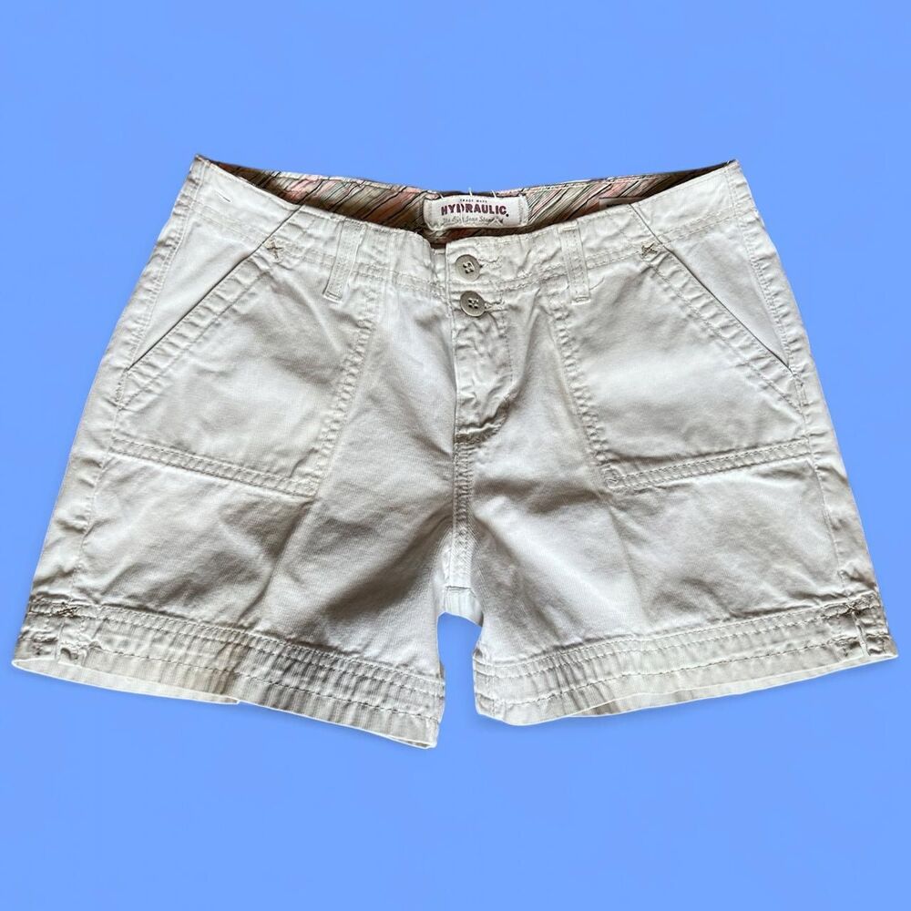 Vintage 90’s “Hydraulic” creamy white cargo shorts with button fly & flap back